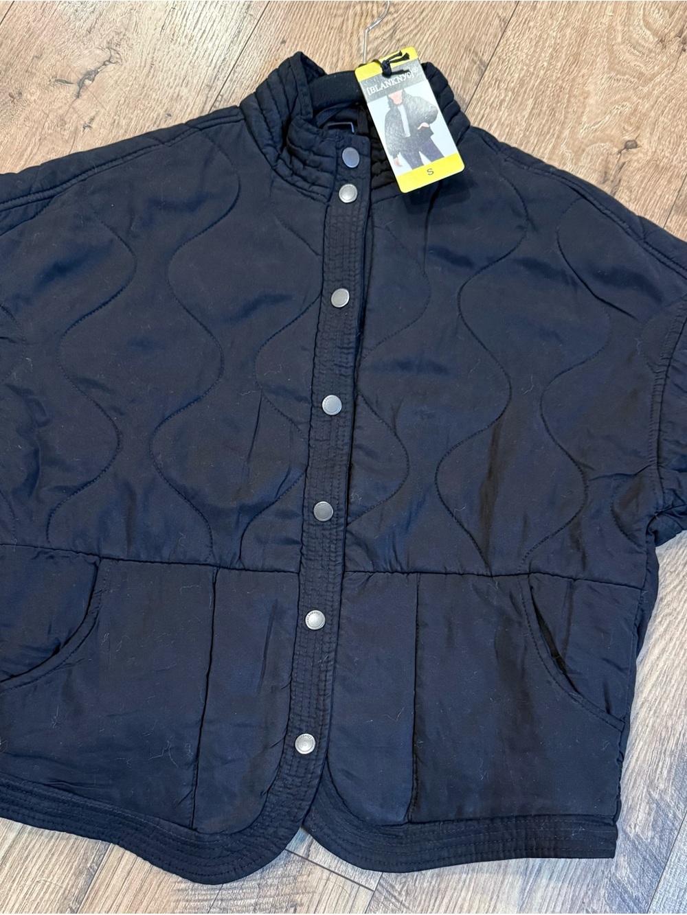 BlankNYC Black Women's Quilted Snap-Front Jacket Pockets Fall Bomber New Sz.S - Picture 3 of 8